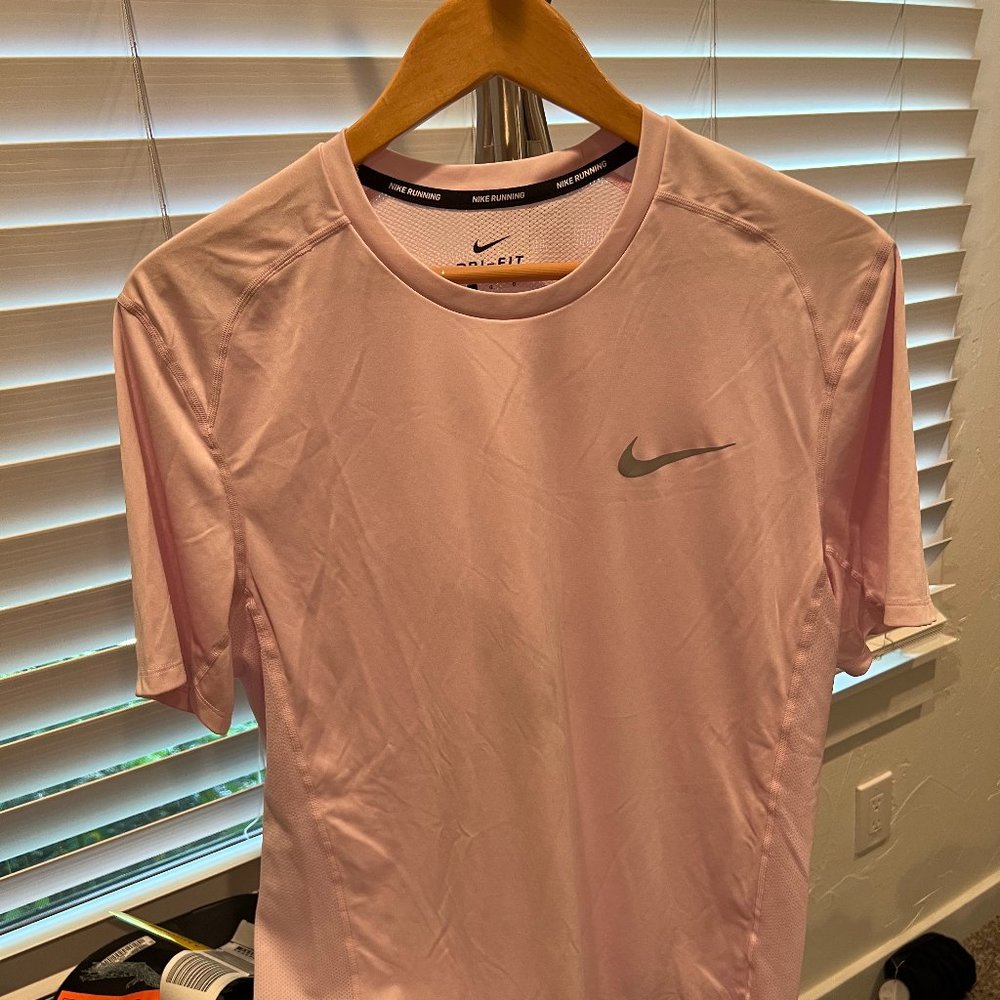 Nike Running Dry-Fit shirt, Large, Pink